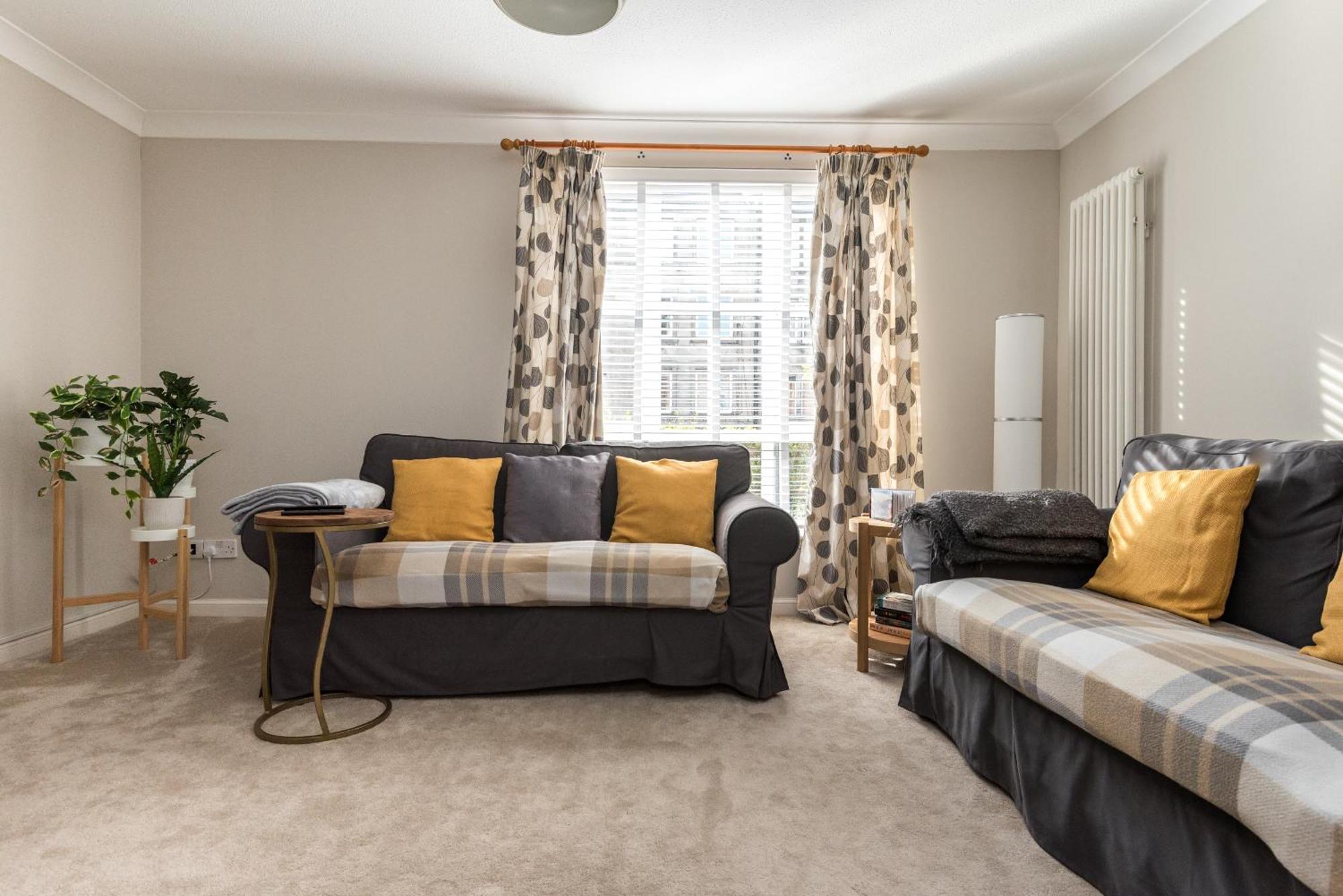 Cosy Roseburn Apartment, Edinburgh - 2 Bedrooms, Free Parking エクステリア 写真